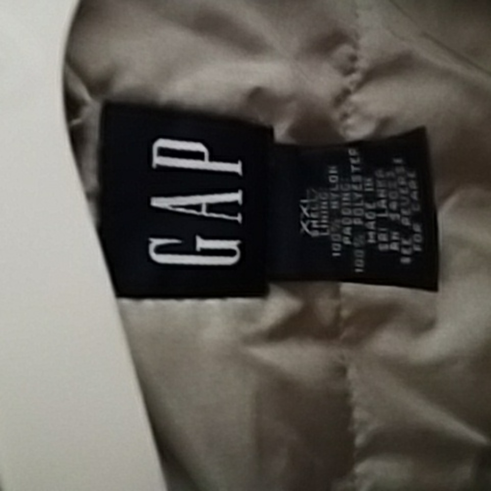 Woman's jacket - Picture 2 of 3